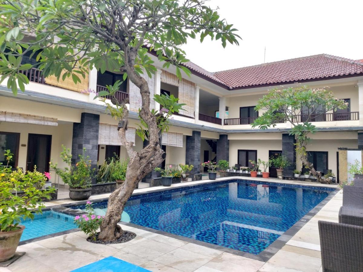 Radha Bali Hotel Kuta Lombok Exterior foto
