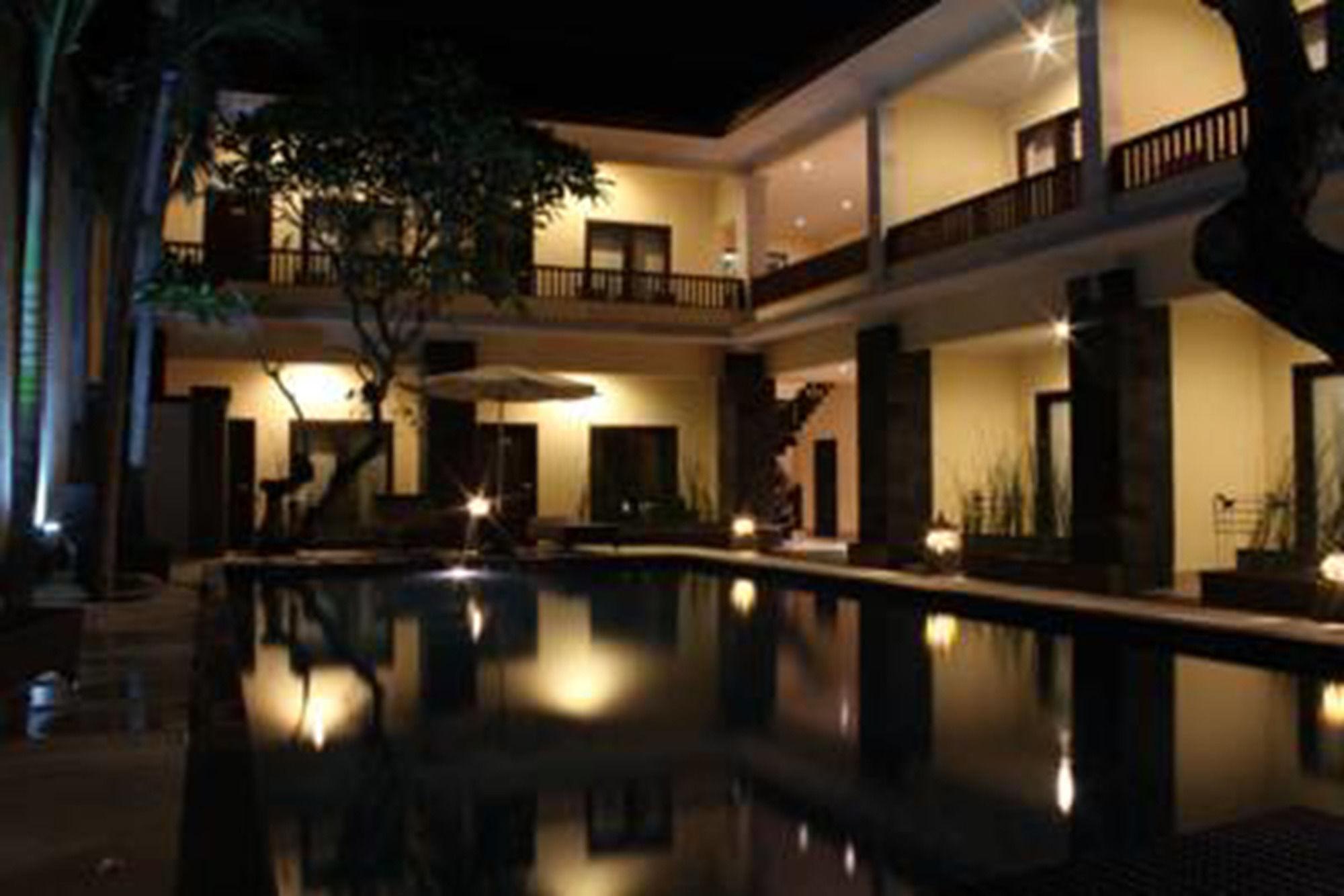Radha Bali Hotel Kuta Lombok Exterior foto